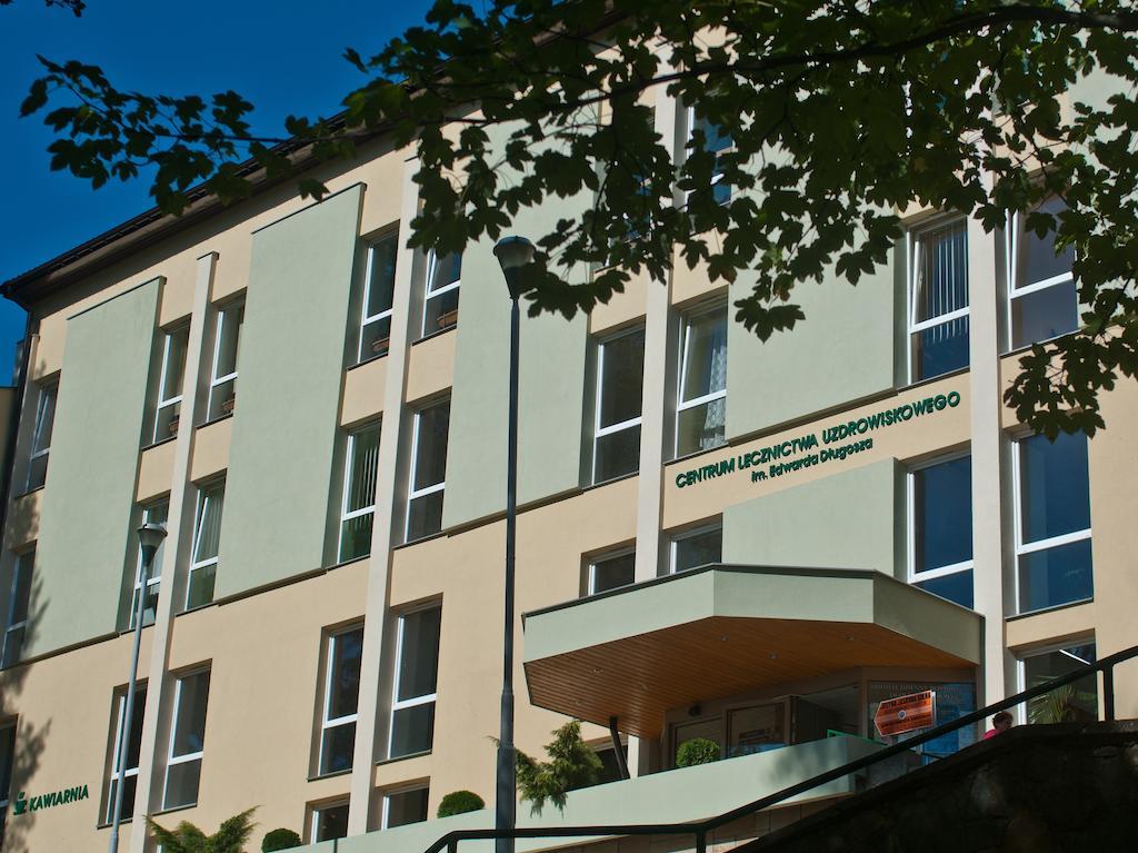 Sanatorium Uzdrowiskowe Nr IV Hotel Iwonicz-Zdroj Ngoại thất bức ảnh
